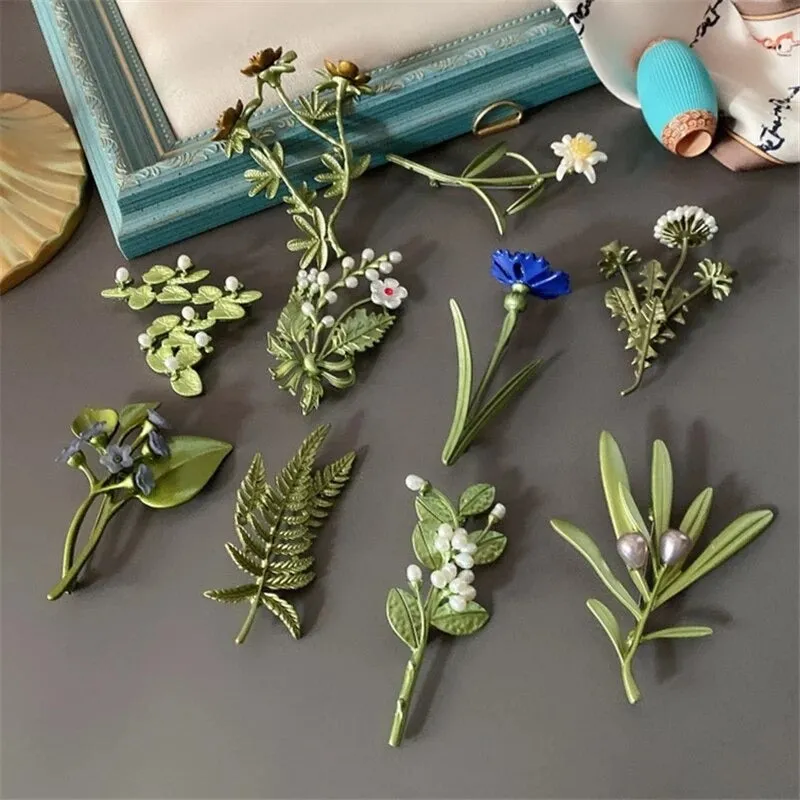 Spring Leaves and Greens Botanical Brooch Pin Collection