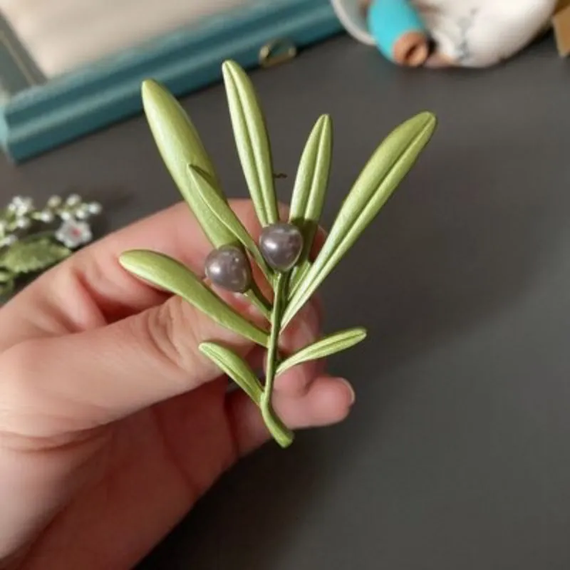 Spring Leaves and Greens Botanical Brooch Pin Collection