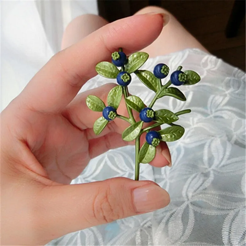 Spring Leaves and Greens Botanical Brooch Pin Collection