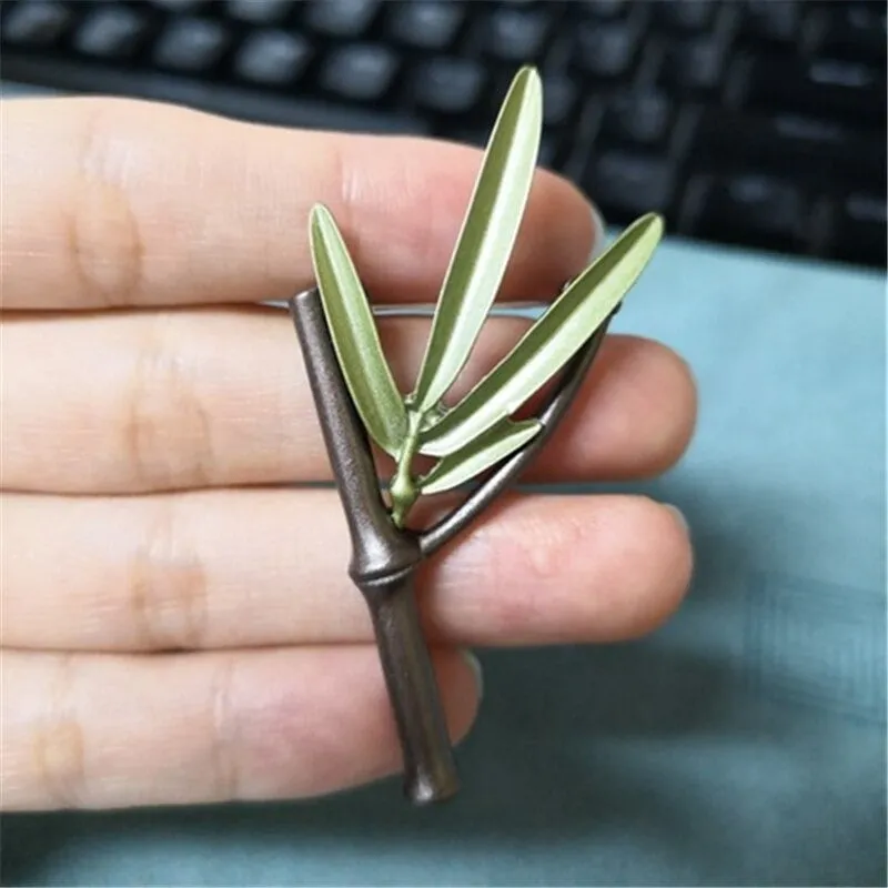 Spring Leaves and Greens Botanical Brooch Pin Collection