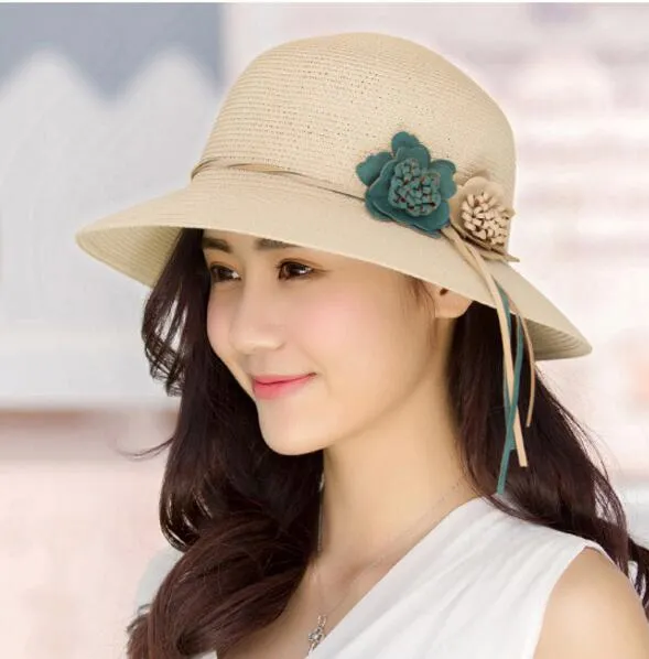 Women's Floppy Straw Hat with Flower Accessory